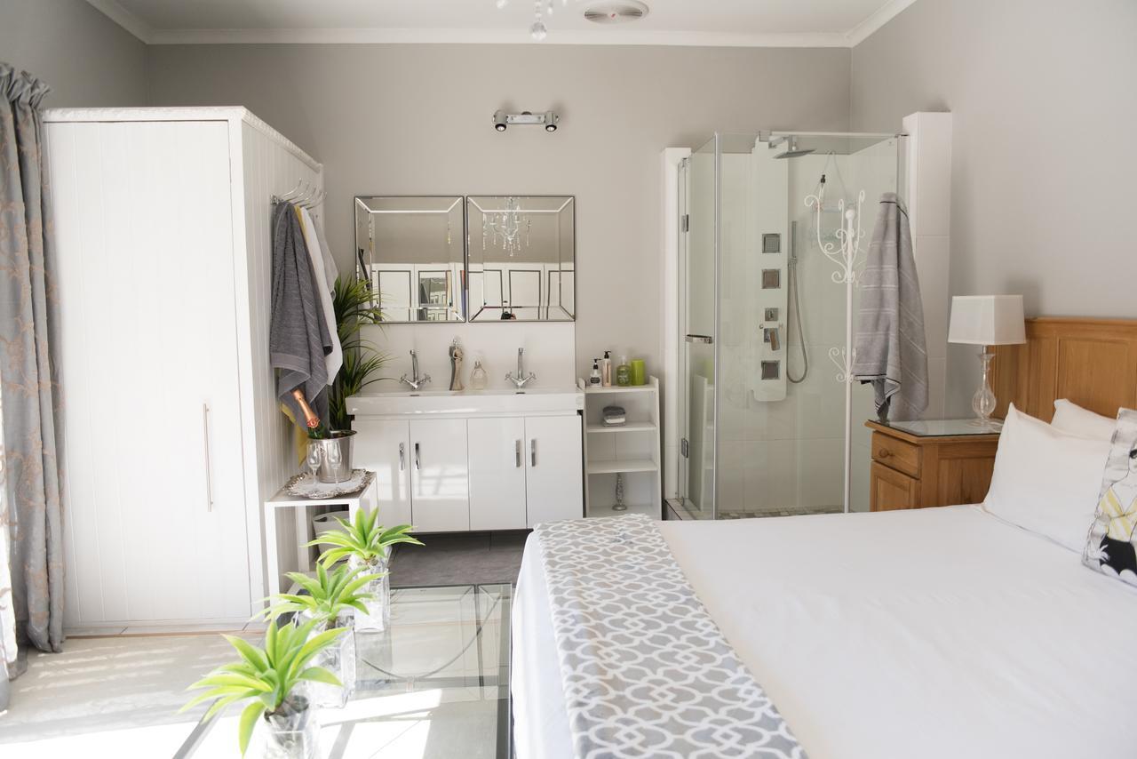 Somerset East Gate 66 Bed & Breakfast エクステリア 写真