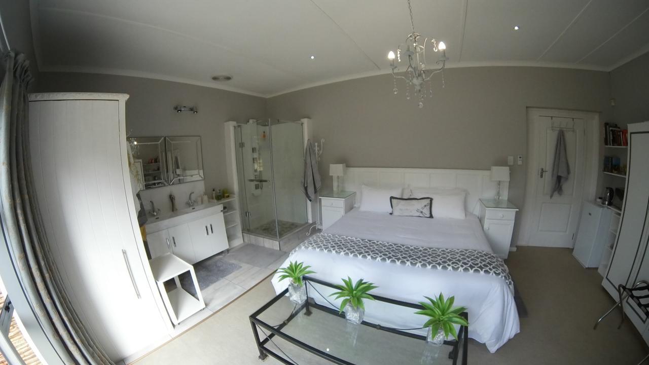 Somerset East Gate 66 Bed & Breakfast エクステリア 写真