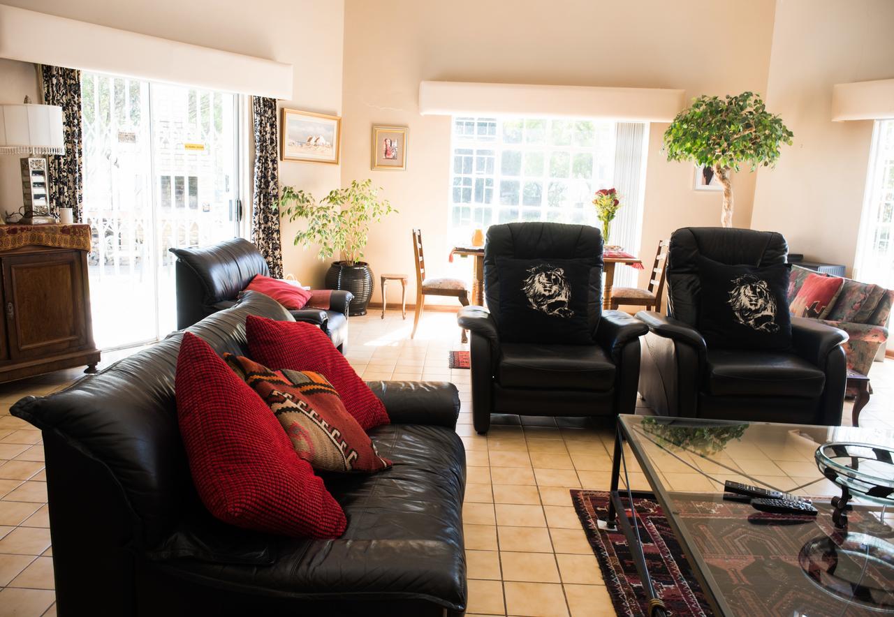 Somerset East Gate 66 Bed & Breakfast エクステリア 写真
